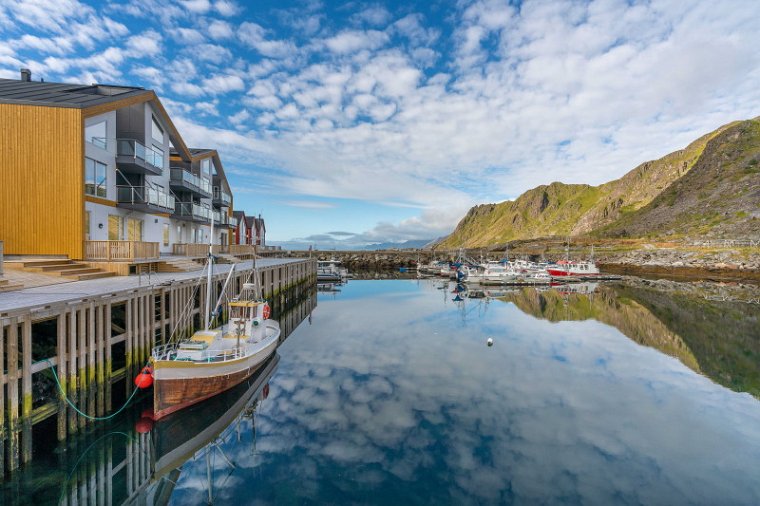 066 Lofoten, Ballstad.jpg